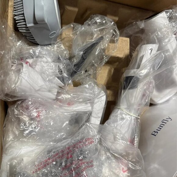 Bunfly Dog Grooming Kit & Vacuum, 13kPa - Picture 4 of 5